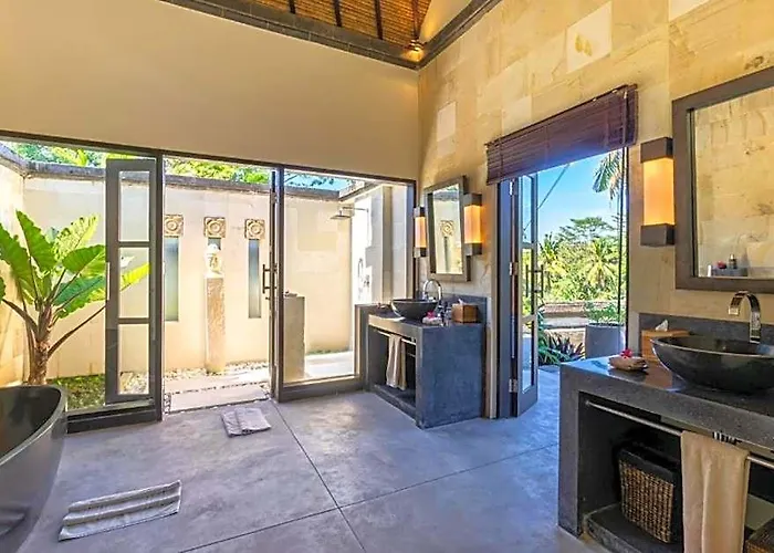 Villa Comfortable 1 Bedroom Private Mountain View Y054 Kelusa